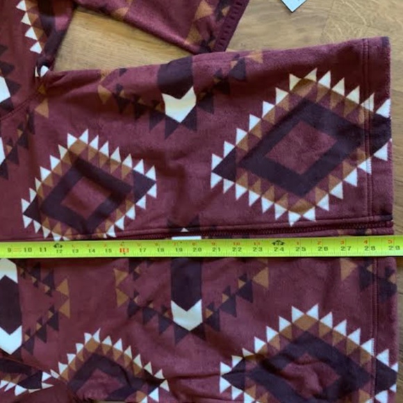 🆕 Soft Fleece Zip Up - Picture 9 of 15